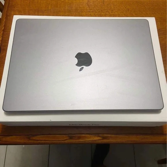 MacBook
